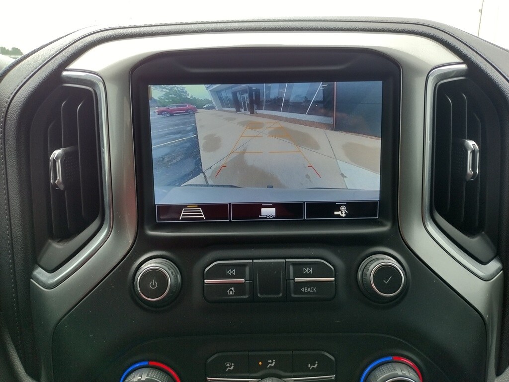2020 Chevrolet Silverado 1500 RST photo 4