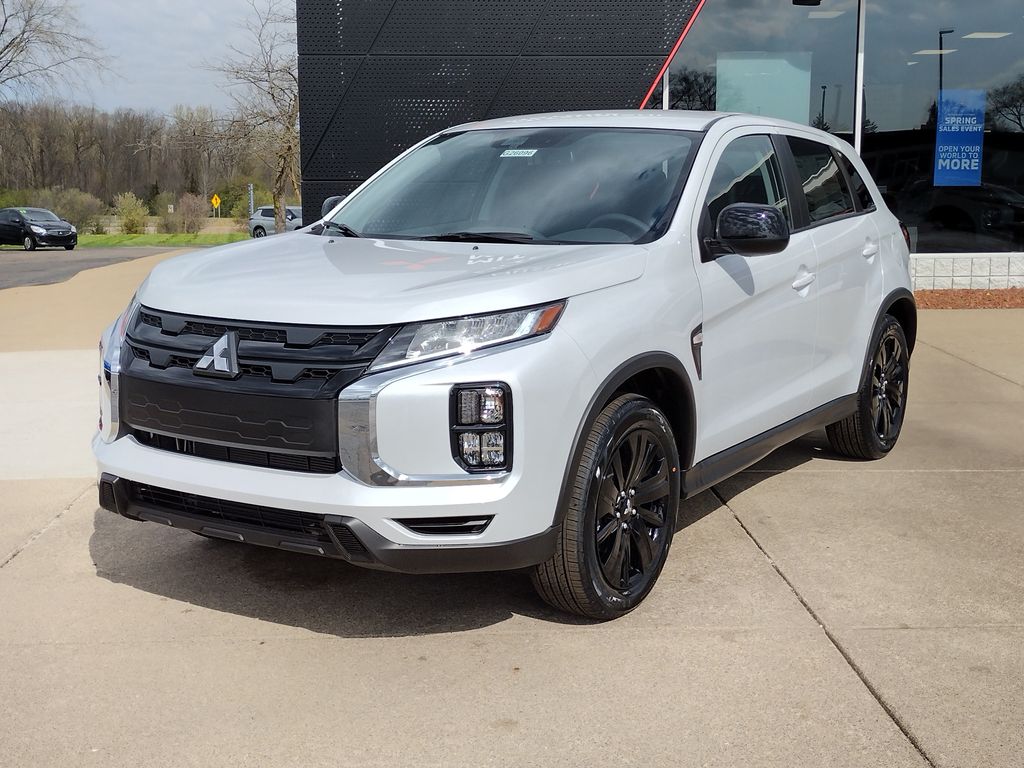 2026 Mitsubishi Outlander Sport 2.0 LE AWC CVT's photo