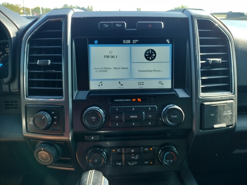 2017 Ford F-150 XLT photo 3
