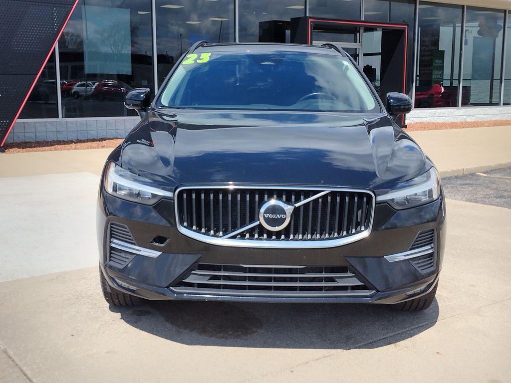 Used 2023 Volvo XC60 Core with VIN YV4L12RKXP1374790 for sale in Grand Blanc Township, MI