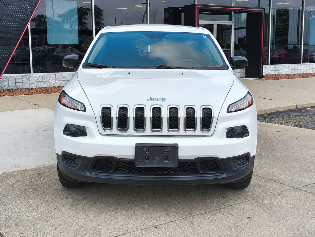 Used 2016 Jeep Cherokee Sport with VIN 1C4PJMAB1GW125079 for sale in Grand Blanc Township, MI