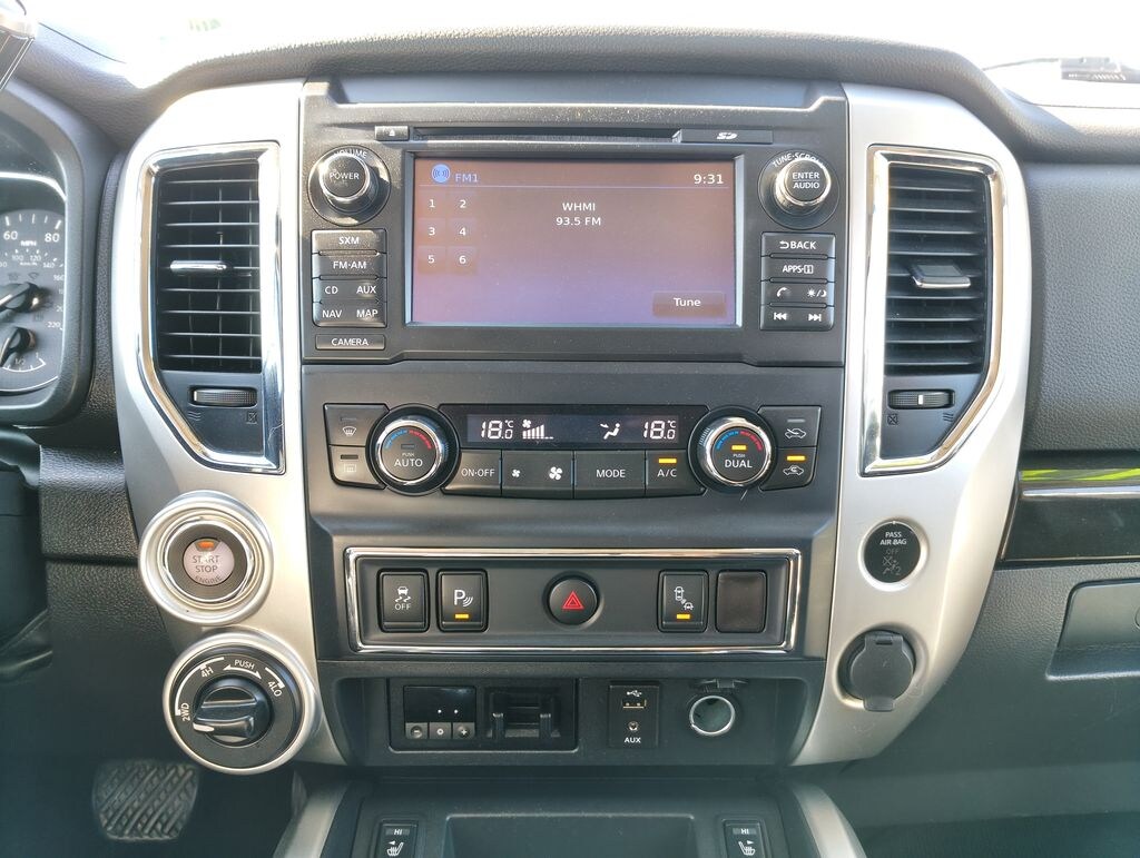 Used 2017 Nissan Titan SV Truck Crew Cab