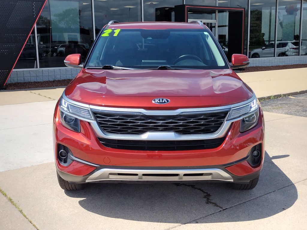 Used 2021 Kia Seltos S with VIN KNDEUCAA6M7093784 for sale in Grand Blanc Township, MI