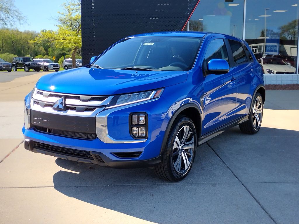 2026 Mitsubishi Outlander Sport 2.0 ES AWC CVT's photo