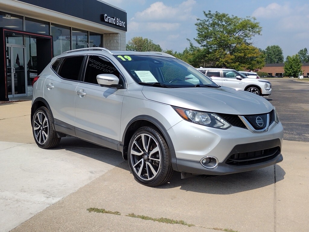 2019 Nissan Rogue Sport SL photo 3