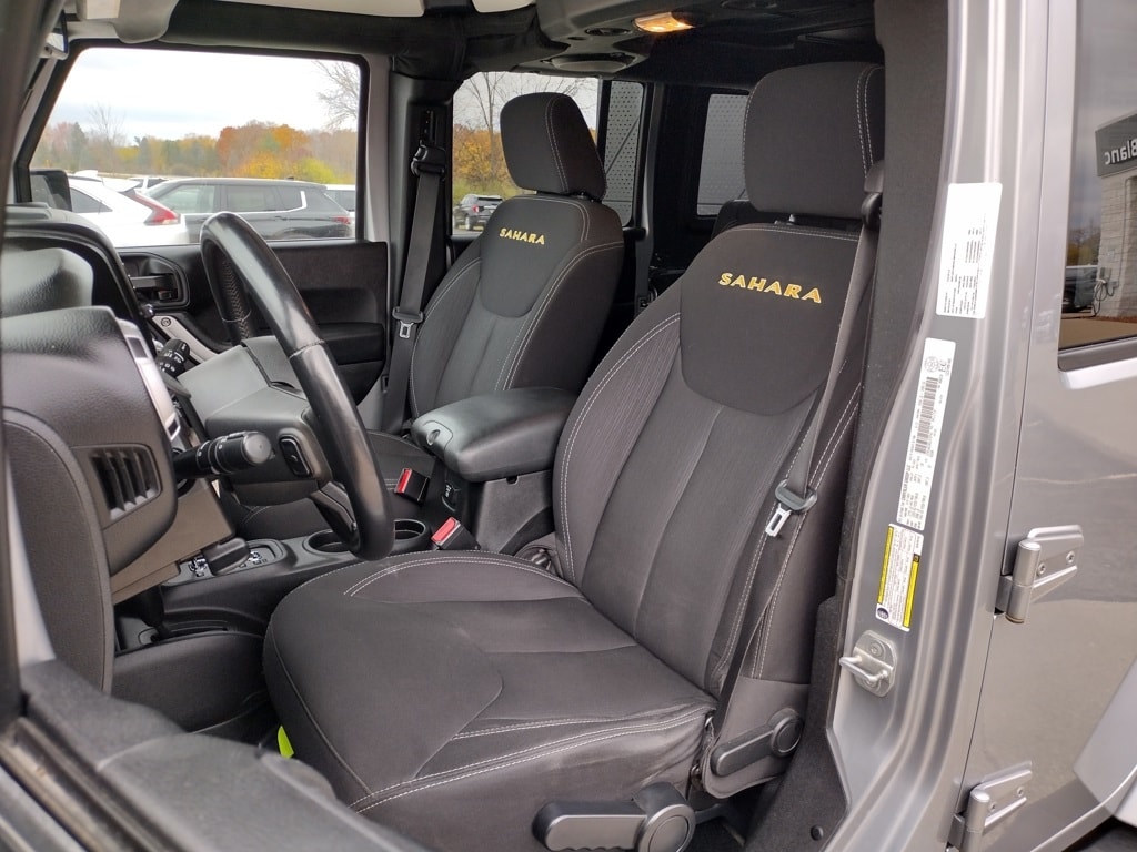 Used 2013 Jeep Wrangler Unlimited Sahara with VIN 1C4BJWEG9DL676742 for sale in Grand Blanc Township, MI