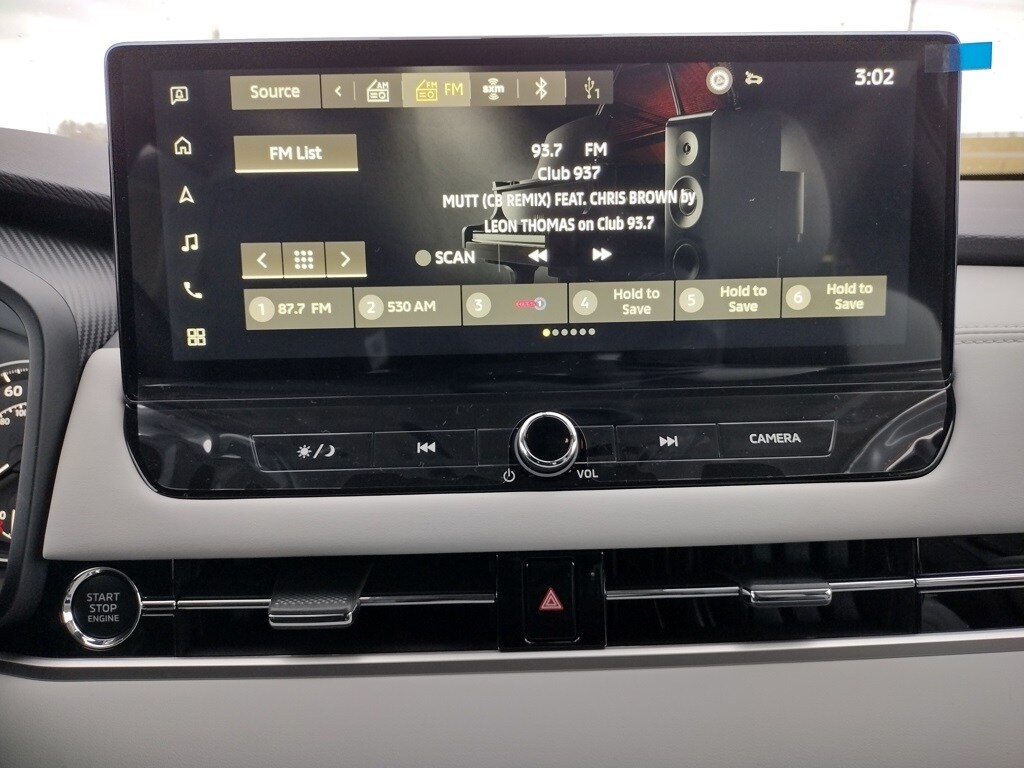 2025 Mitsubishi Outlander SE Ralliart photo 3