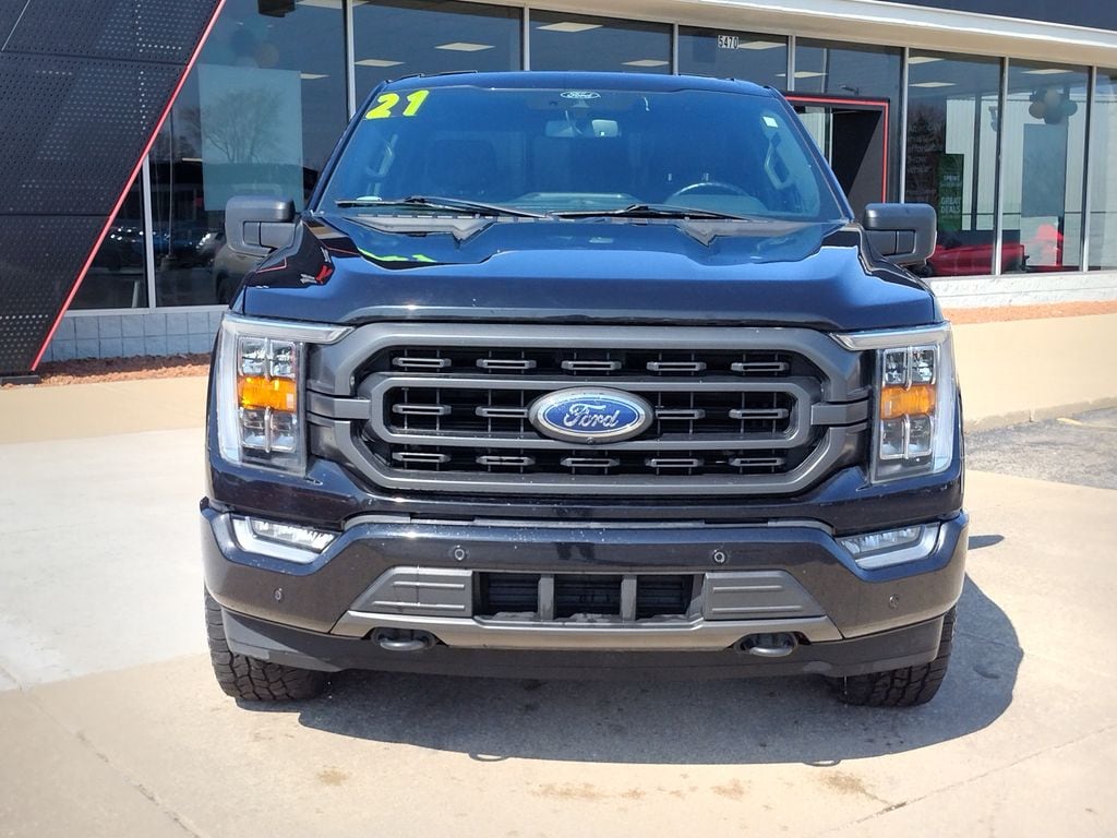 Used 2021 Ford F-150 XLT Truck SuperCrew Cab
