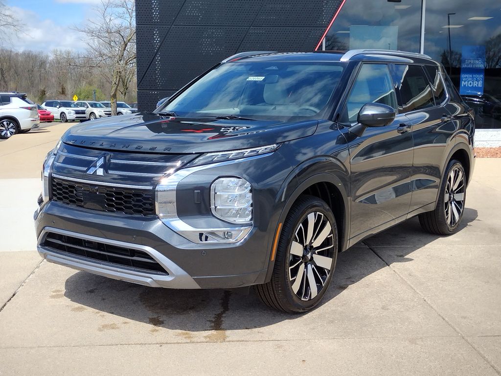 2026 Mitsubishi Outlander SEL S-AWC's photo
