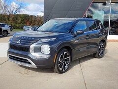 2025 Mitsubishi Outlander PHEV SE SUV