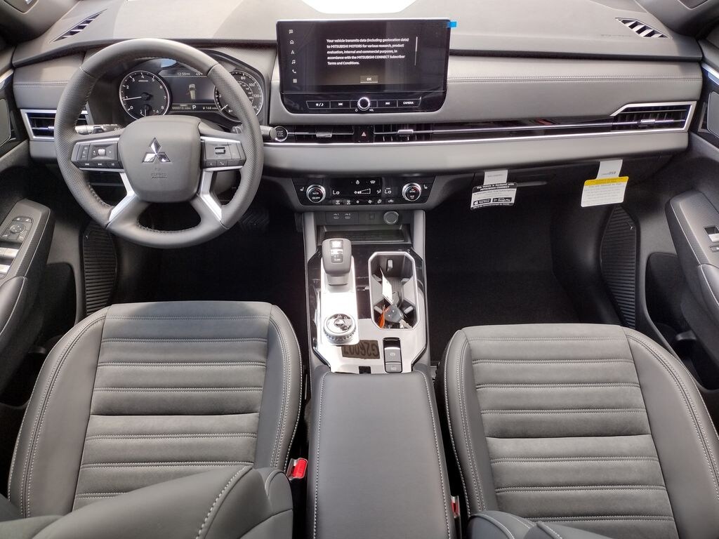 New 2026 Mitsubishi Outlander LE SUV