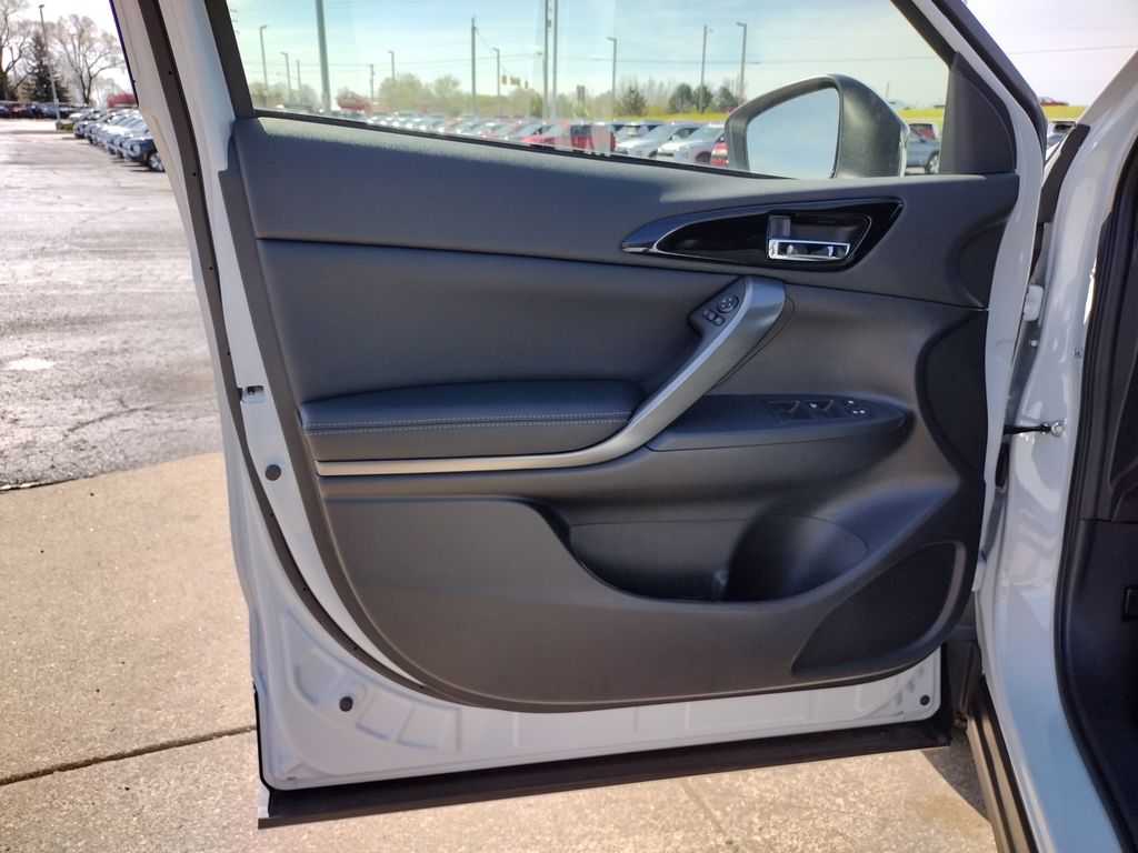 2026 Mitsubishi Eclipse Cross Black Edition - Photo 28