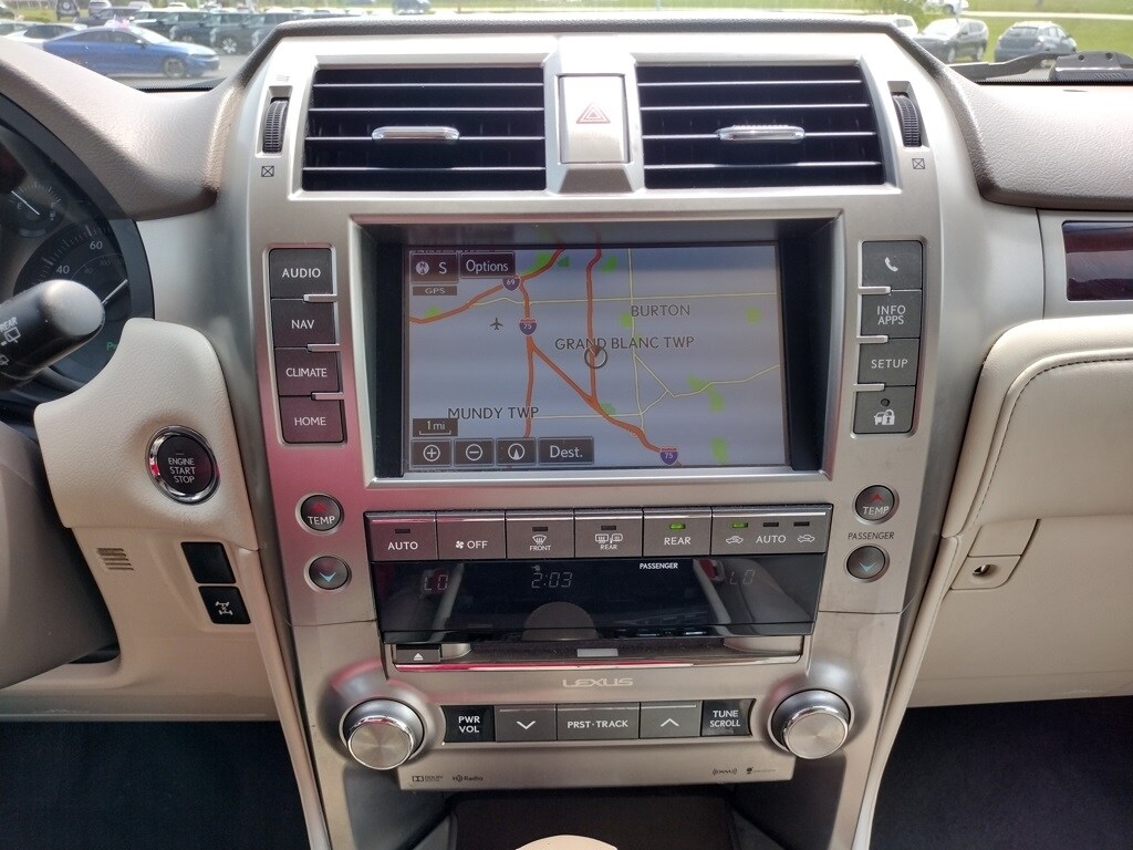 2019 Lexus GX 460 photo 4