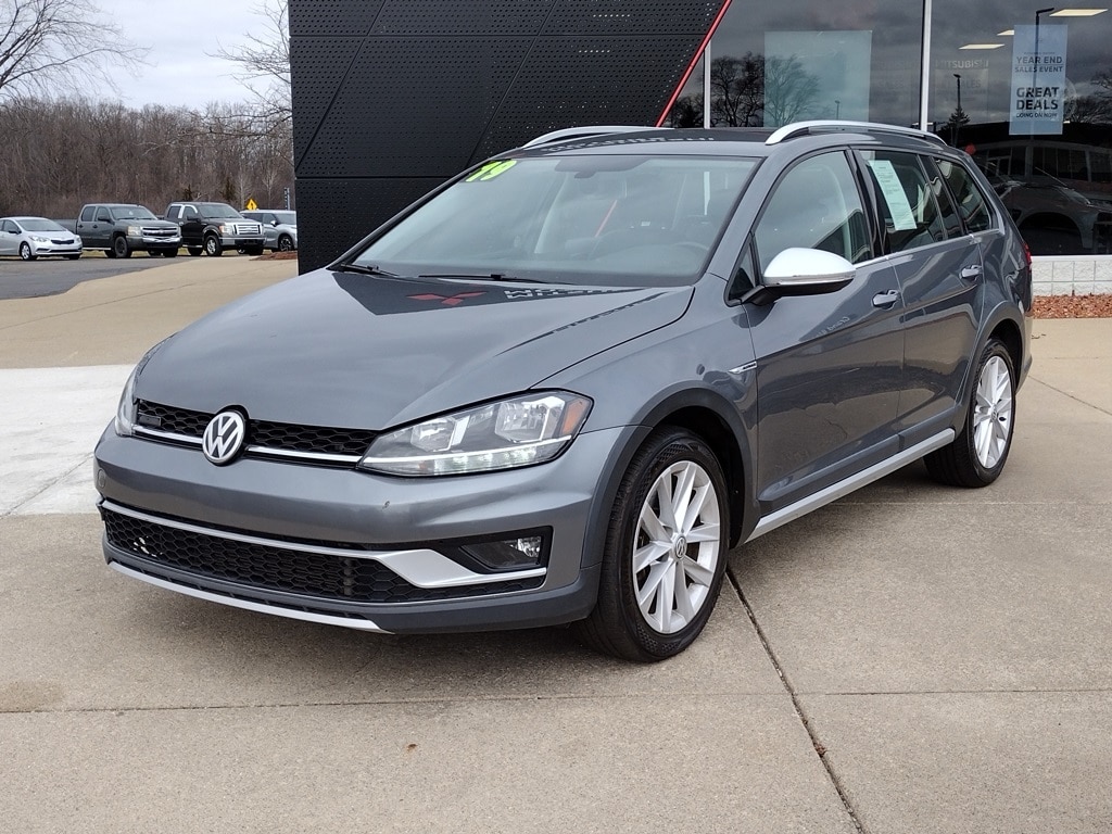 2019 Volkswagen Golf Alltrack Alltrack S's photo
