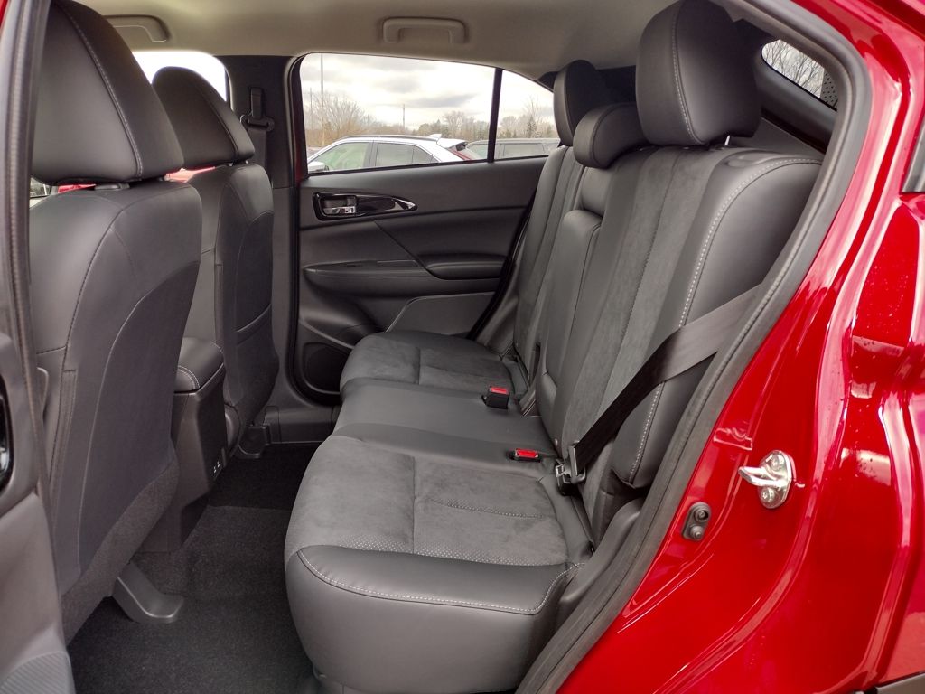 2026 Mitsubishi Eclipse Cross SE - Photo 6