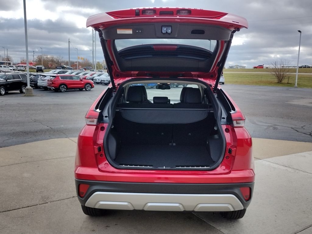 2026 Mitsubishi Eclipse Cross SE - Photo 14