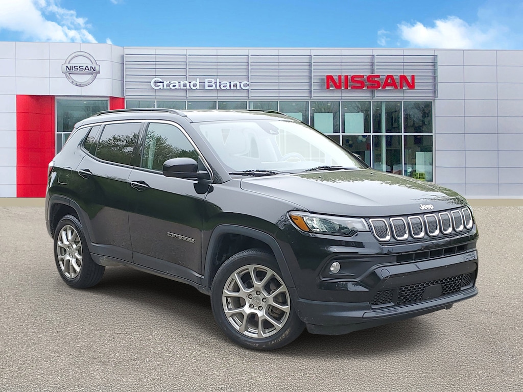 Used 2022 Jeep Compass Latitude Lux SUV