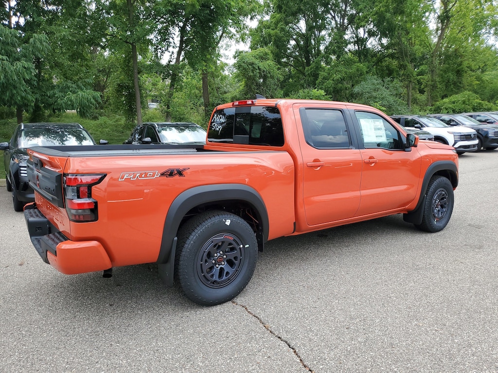 New 2025 Nissan Frontier PRO-4X Truck Crew Cab
