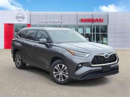 2024 Toyota Highlander Hybrid XLE SUV