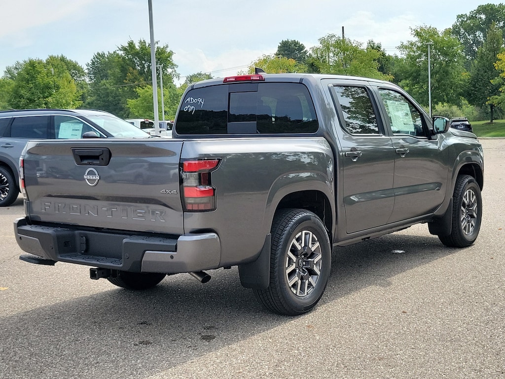 New 2026 Nissan Frontier SV Truck Crew Cab
