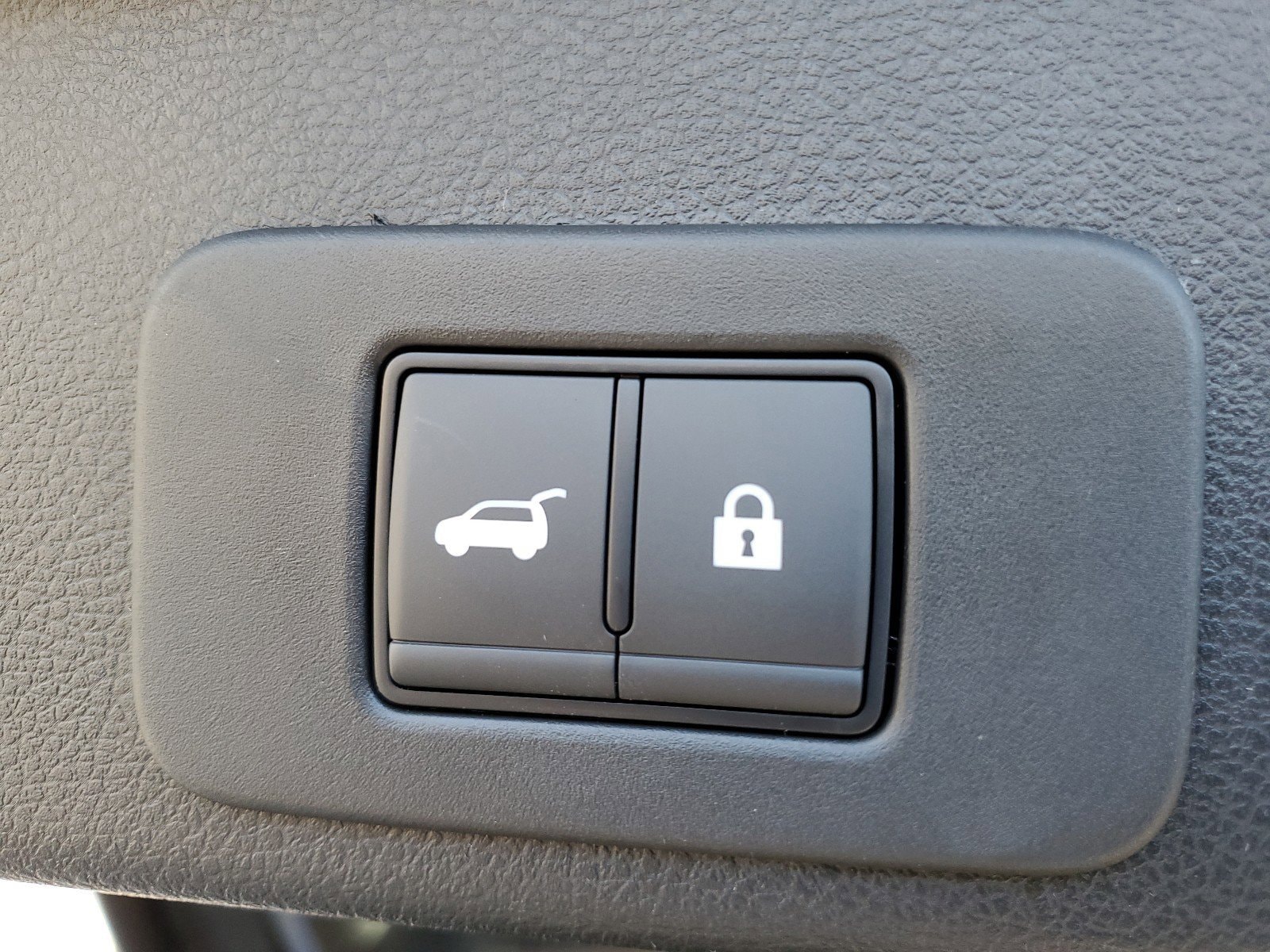 2025 Nissan Murano SV - Photo 30