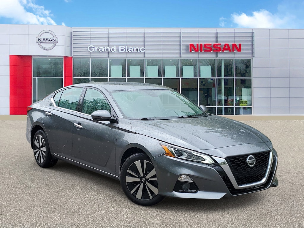 Used 2022 Nissan Altima 2.5 SL Sedan