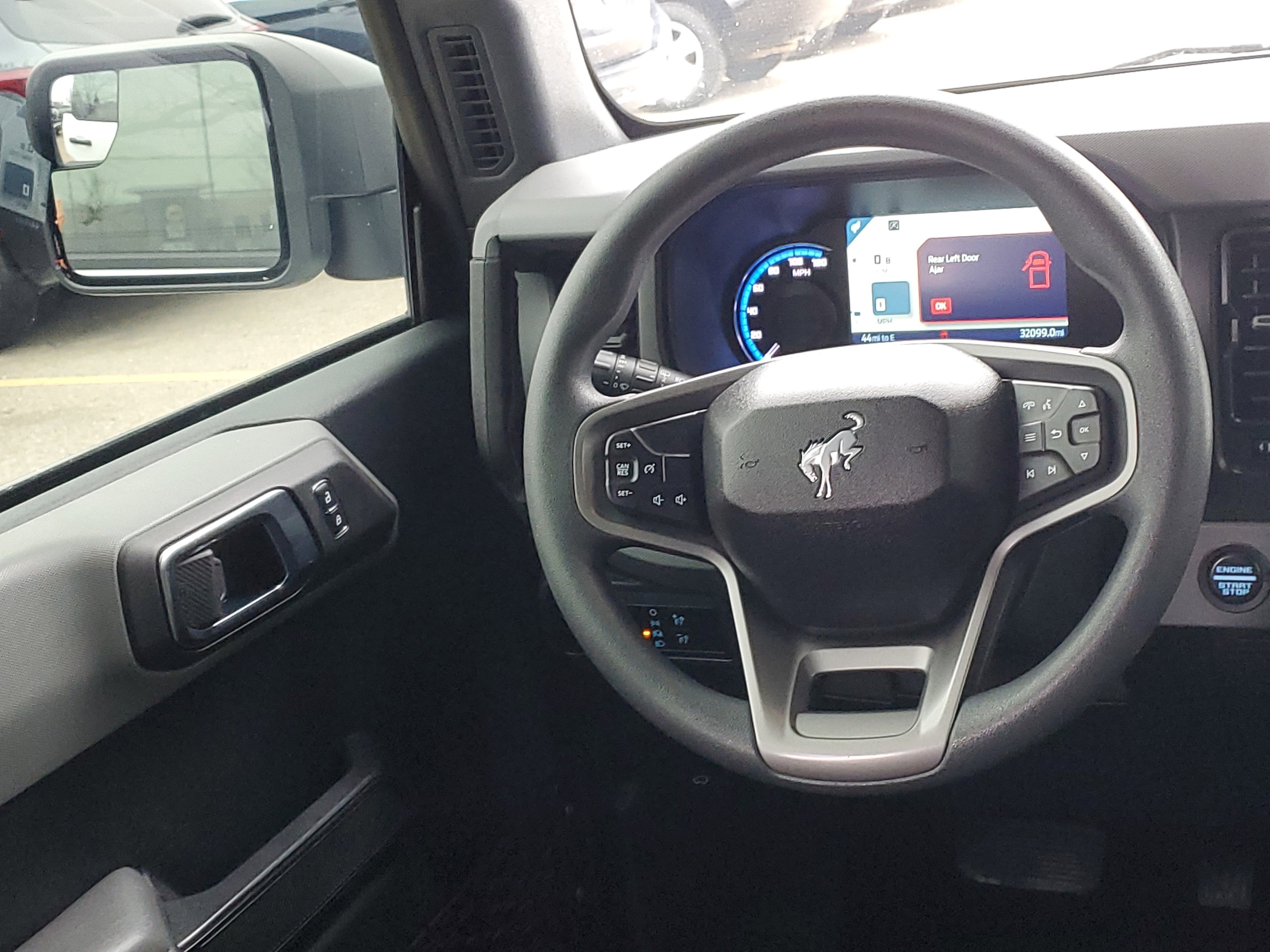 2023 Ford Bronco 4-Door Base - Photo 23