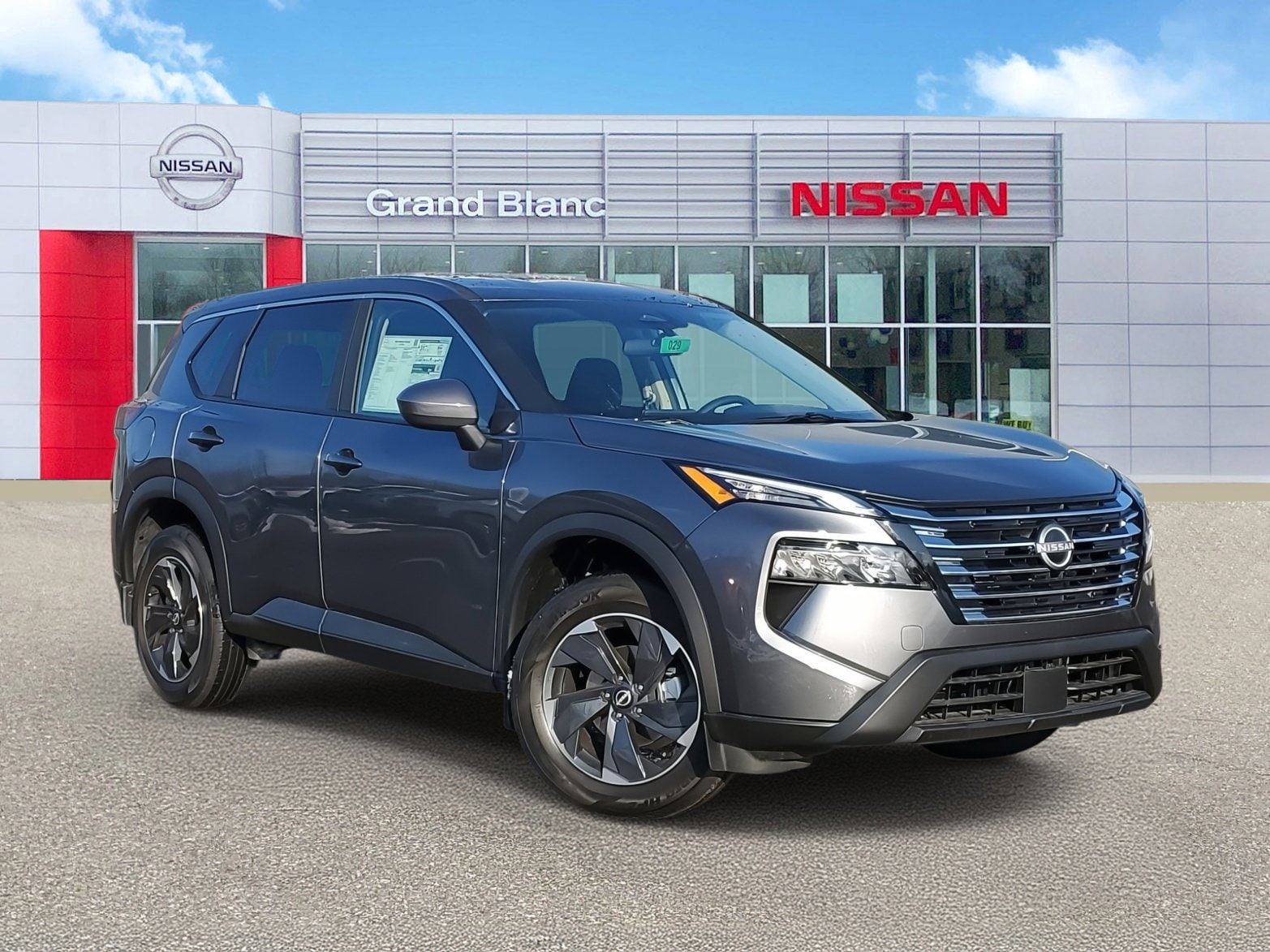 2026 Nissan Rogue SV's photo