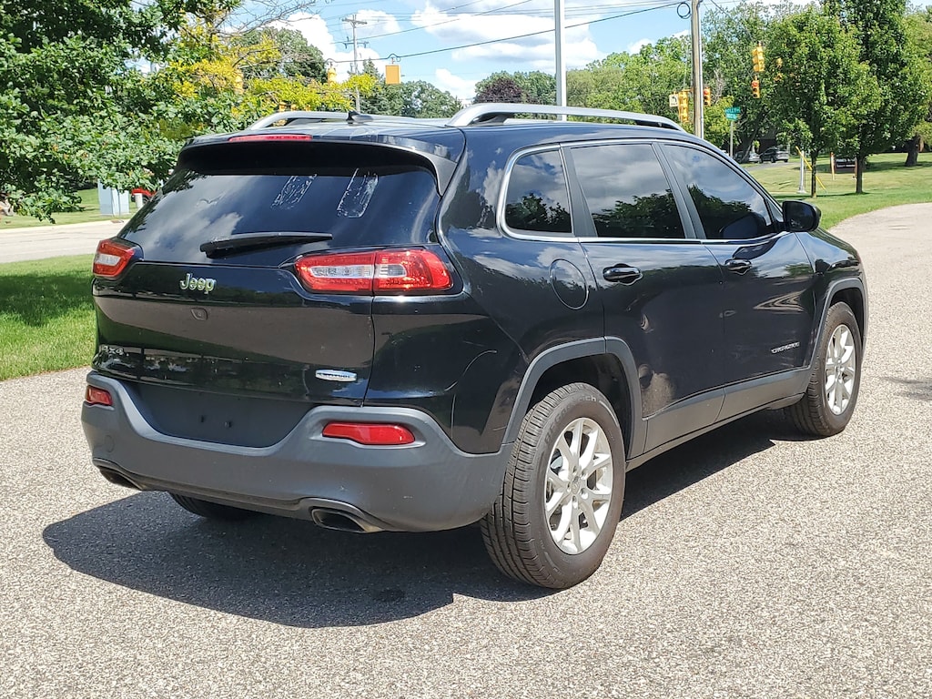 Used 2015 Jeep Cherokee Latitude 4x4 SUV