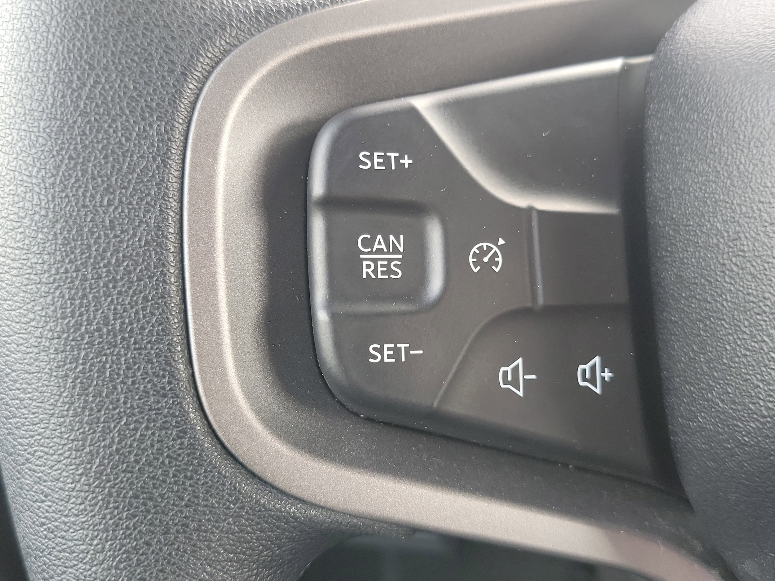 2022 Ford Bronco 2-Door Base - Photo 8