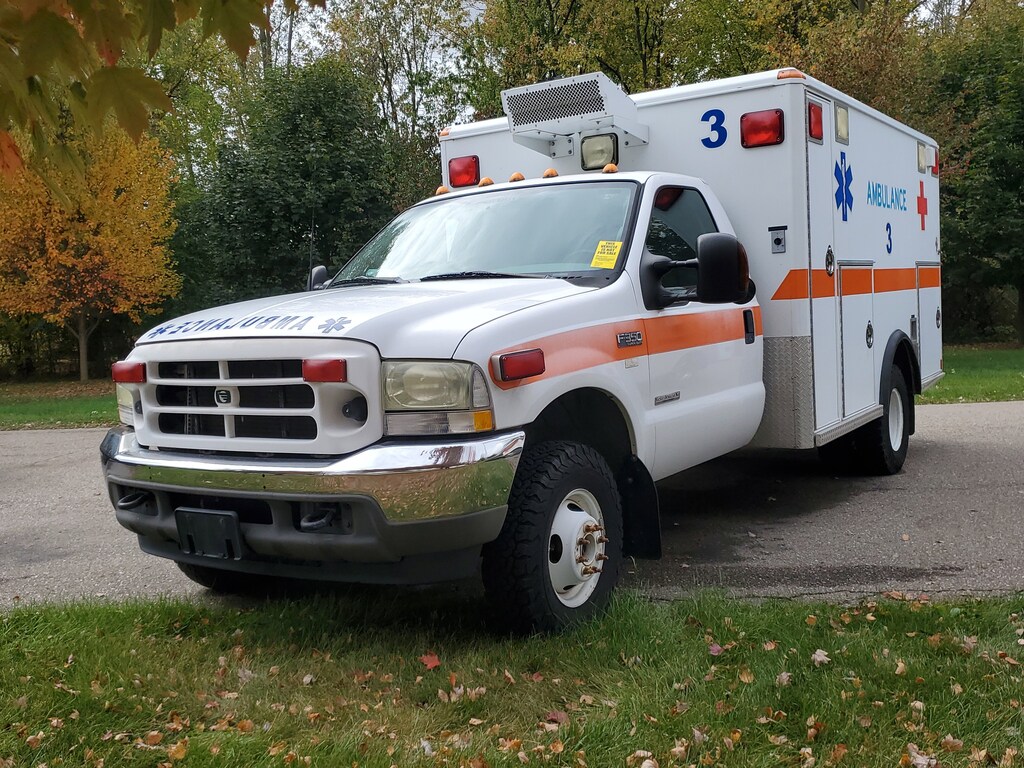Used 2004 Ford F-350 Chassis Truck Regular Cab