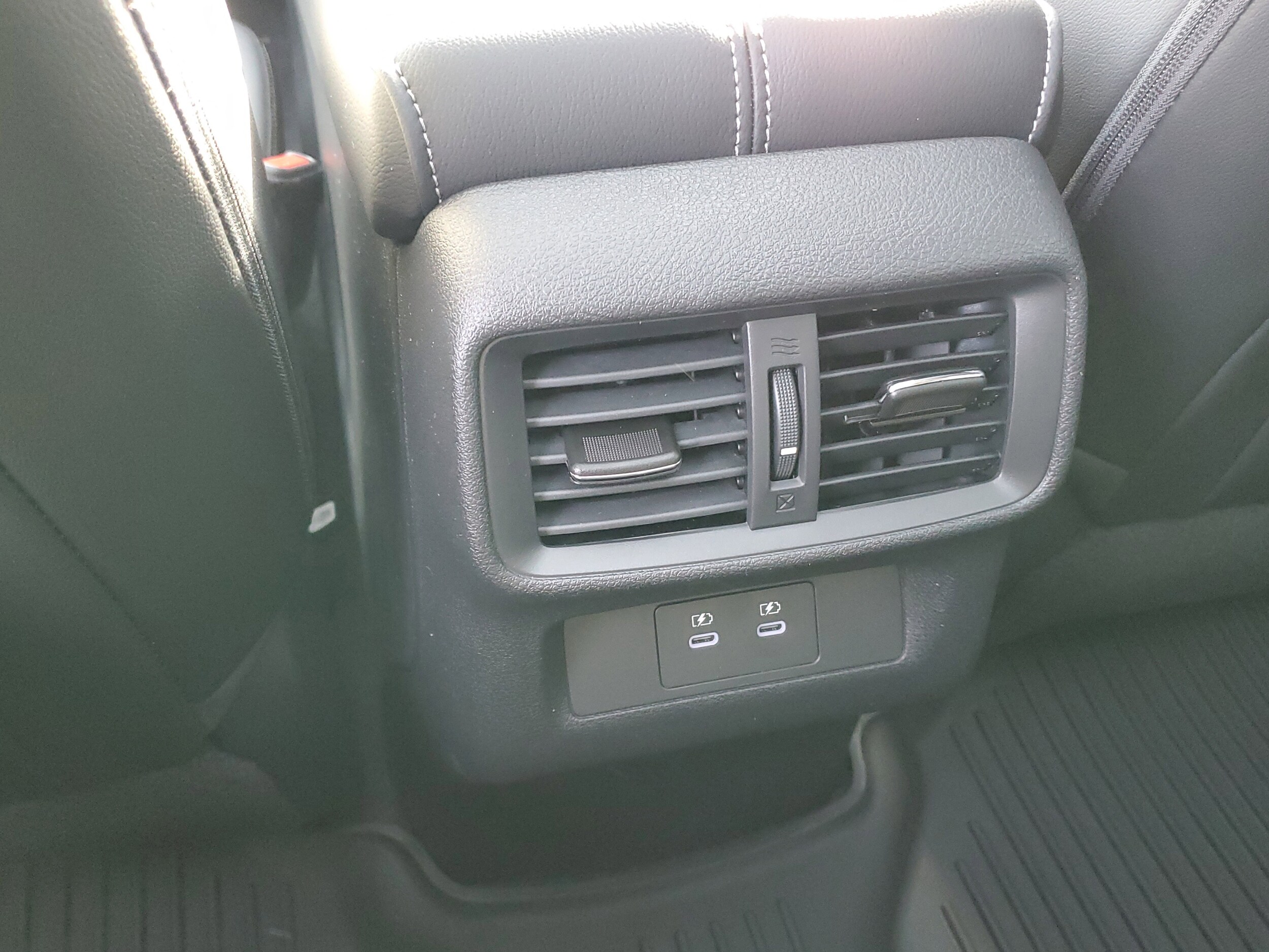 2025 Nissan Murano SL - Photo 28