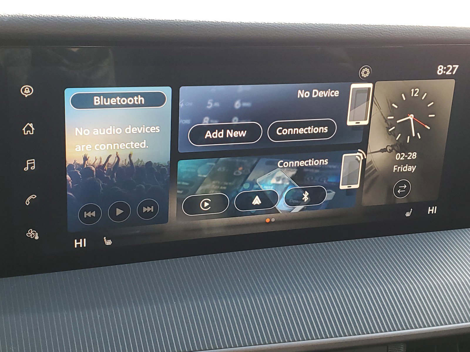 2025 Nissan Murano SV - Photo 16