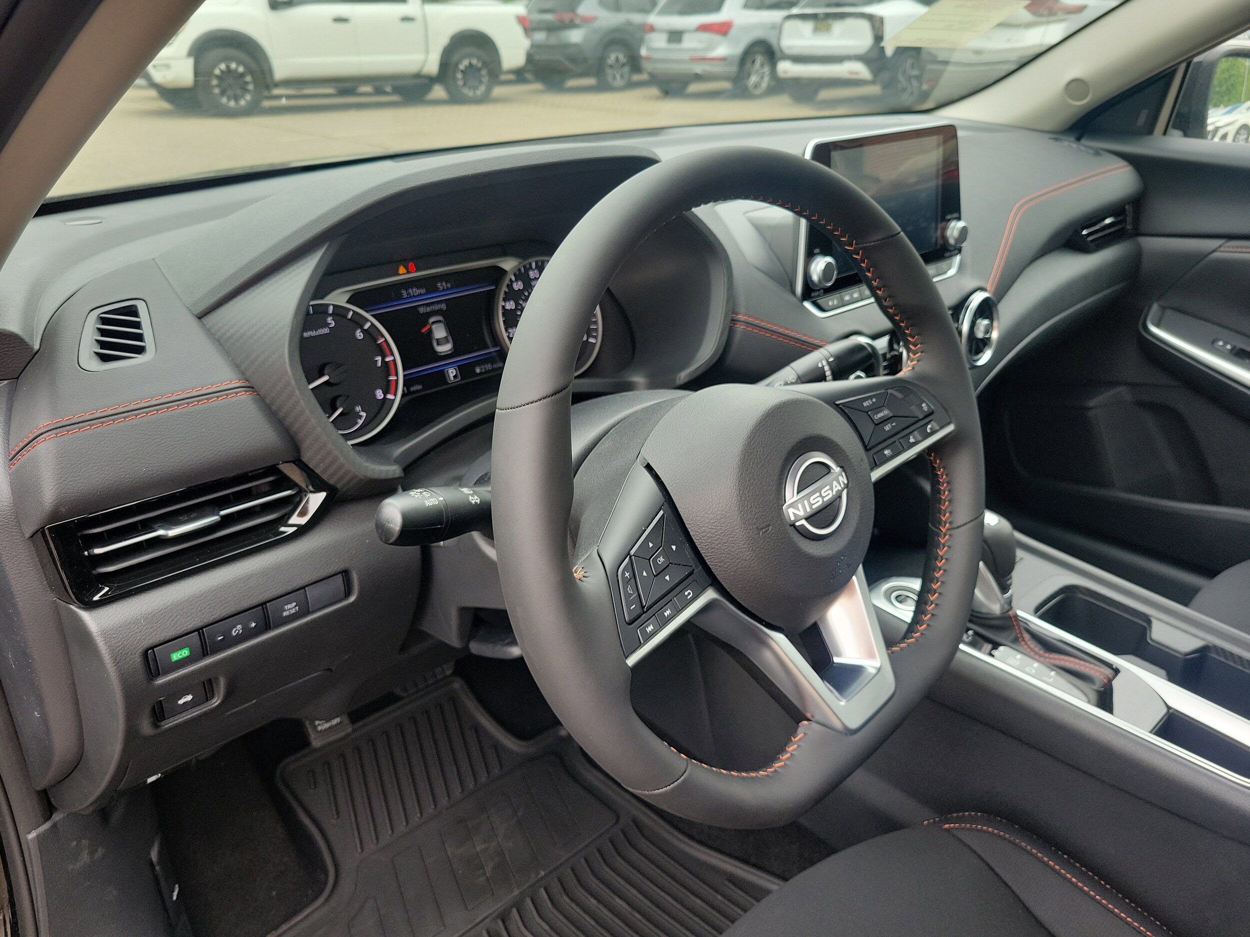 2025 Nissan Sentra SR - Photo 6