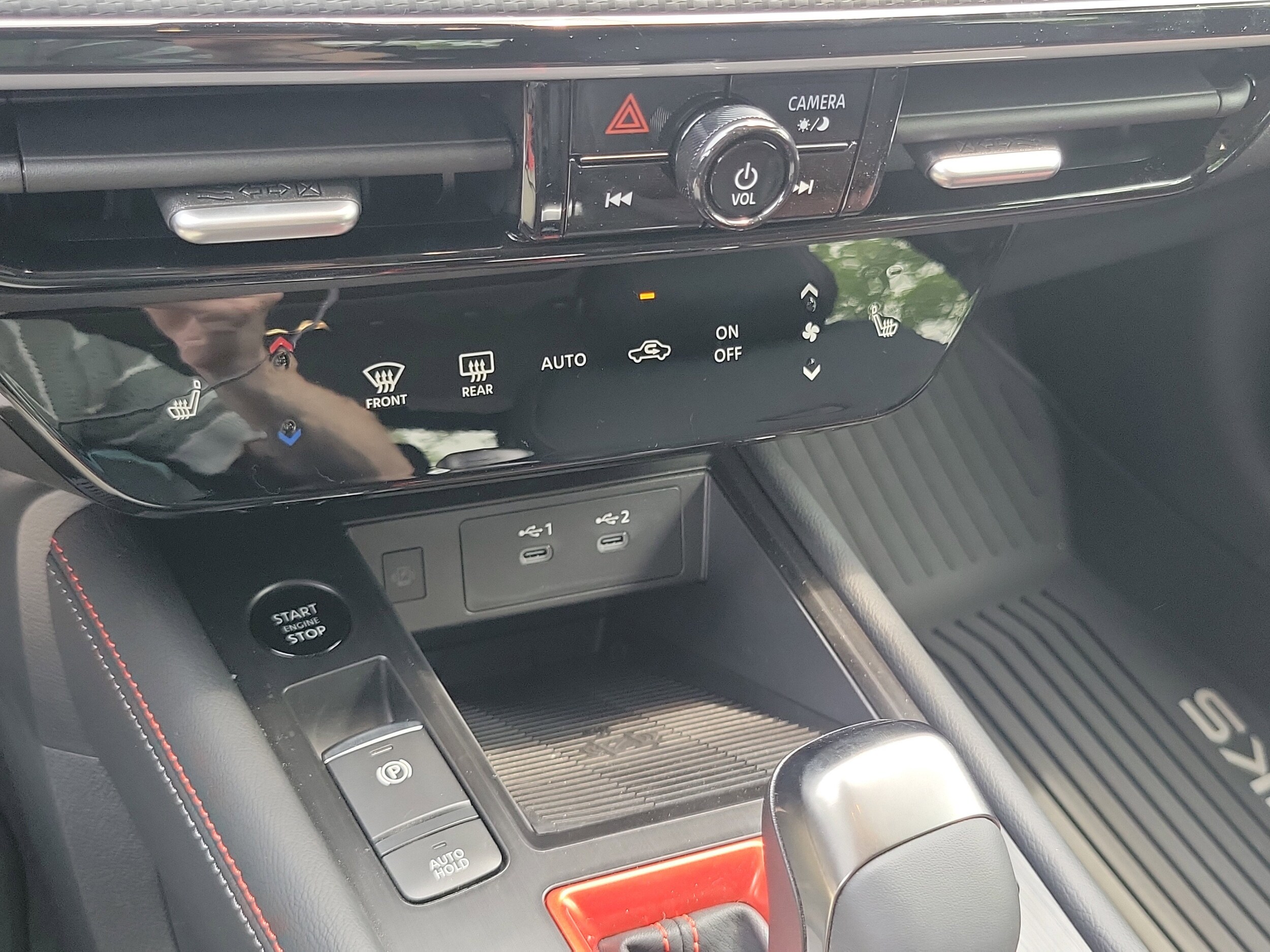 2025 Nissan Kicks SR AWD - Photo 15