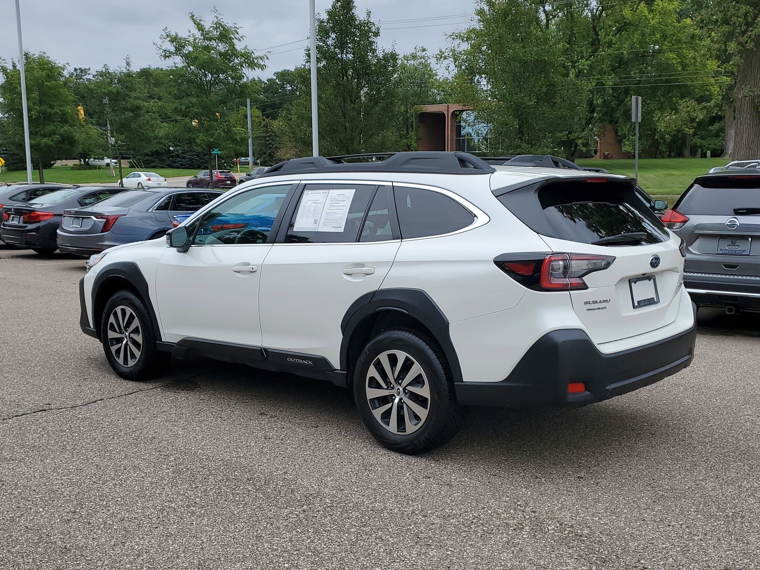 2024 Subaru Outback Premium photo 3