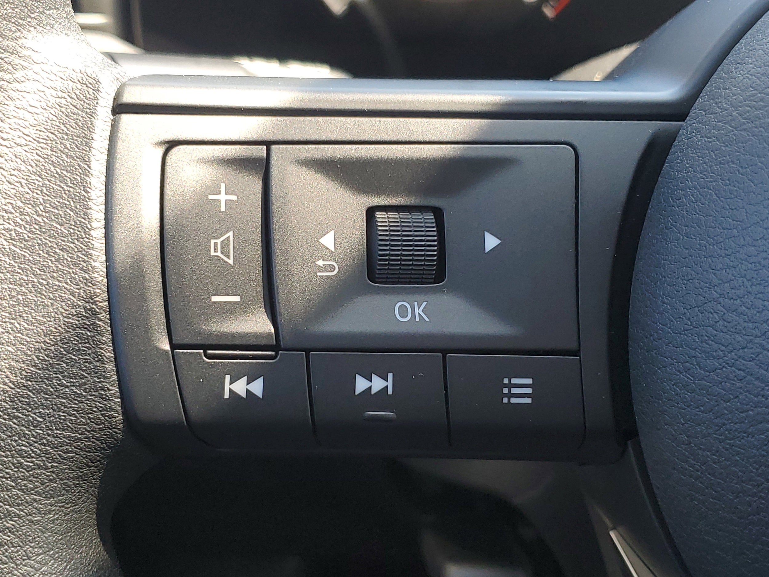 2026 Nissan KICKS SV AWD - Photo 10