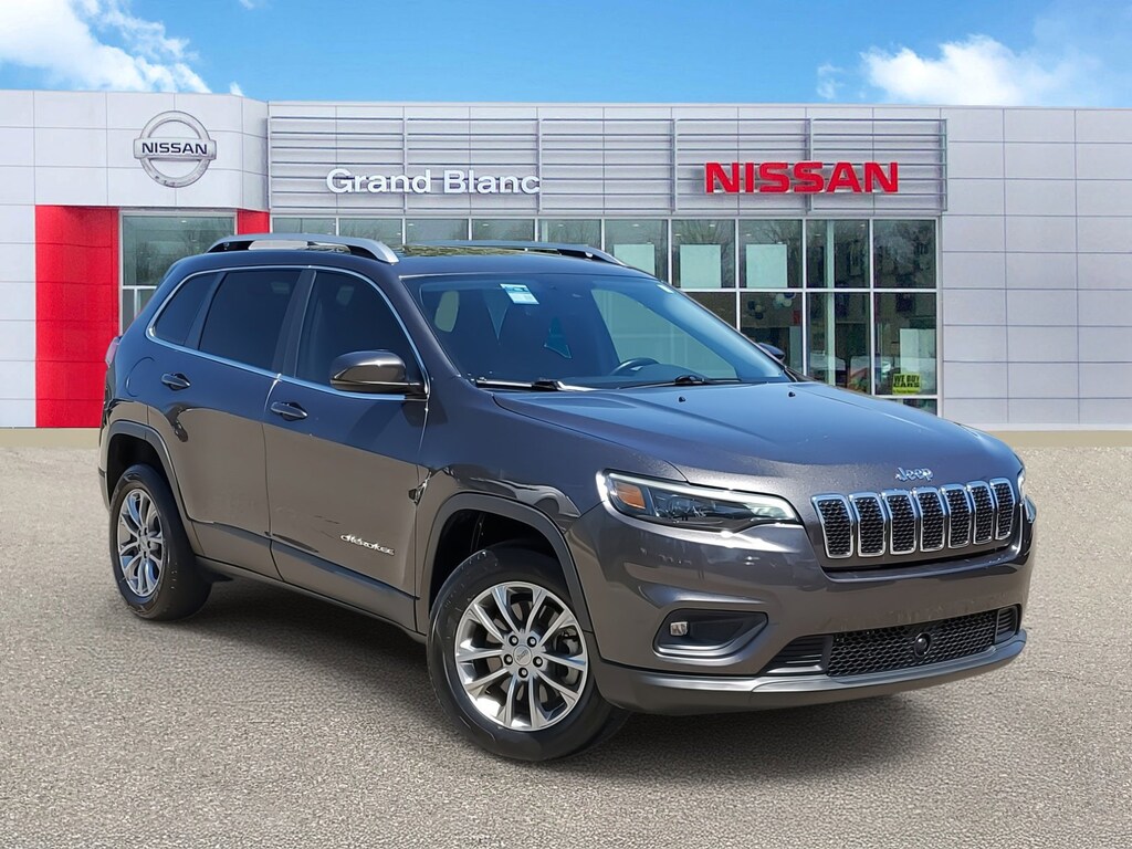 Used 2021 Jeep Cherokee Latitude Plus SUV