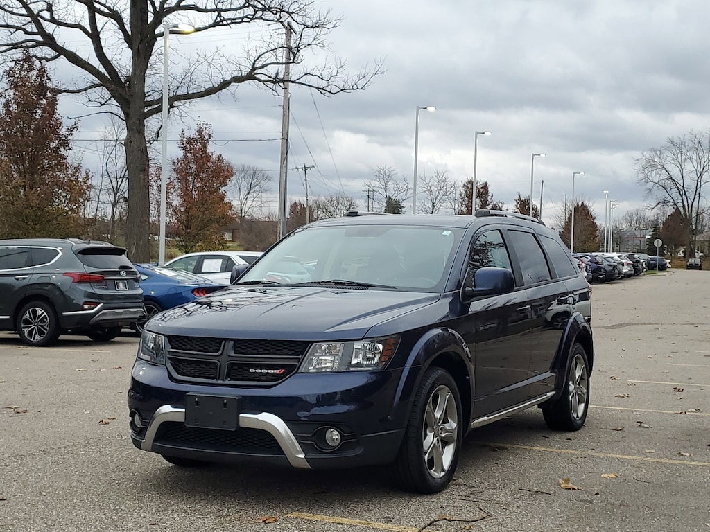 Used 2017 Dodge Journey Crossroad SUV