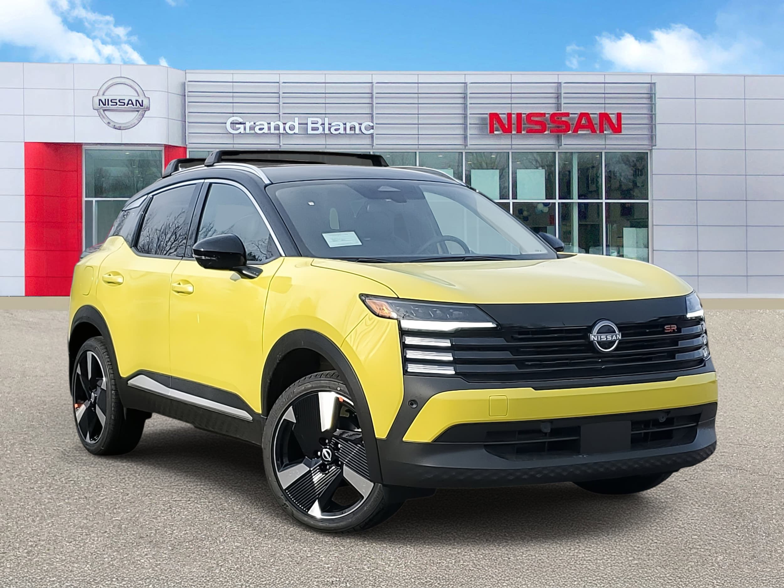 2026 Nissan KICKS SR AWD's photo