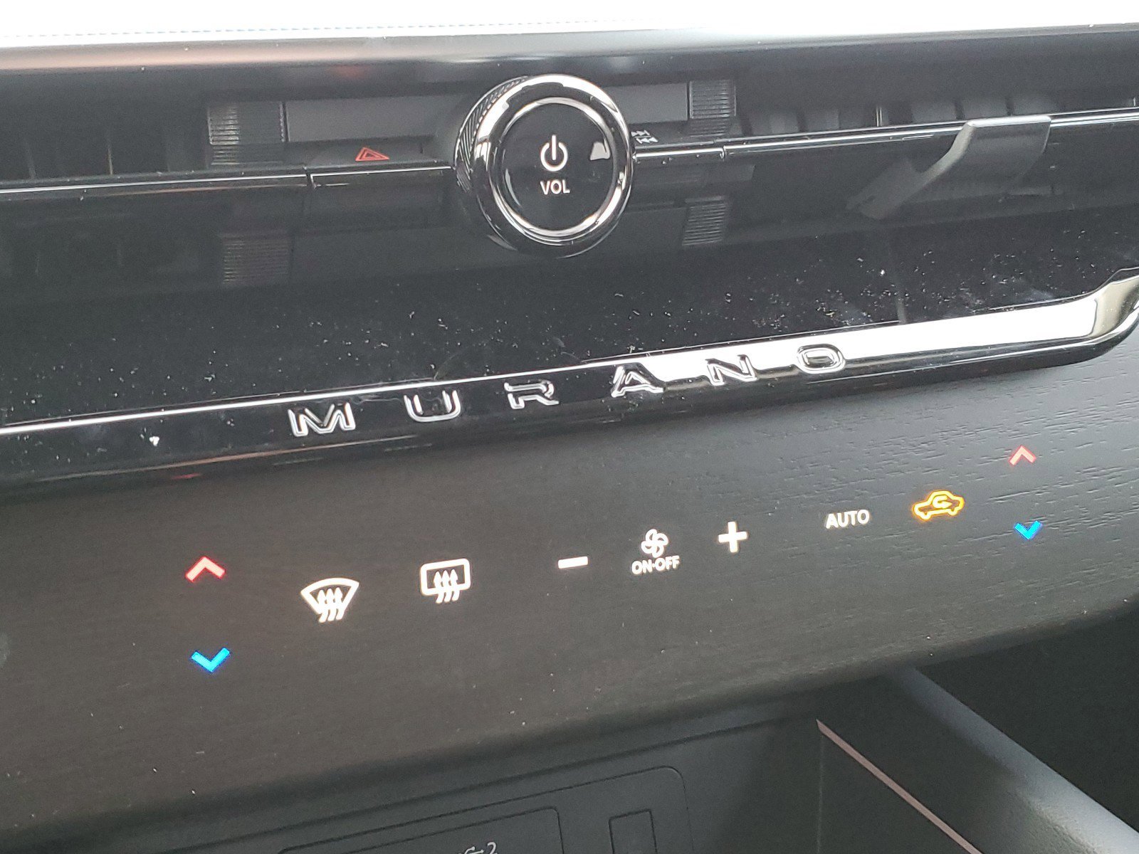 2025 Nissan Murano SL - Photo 18