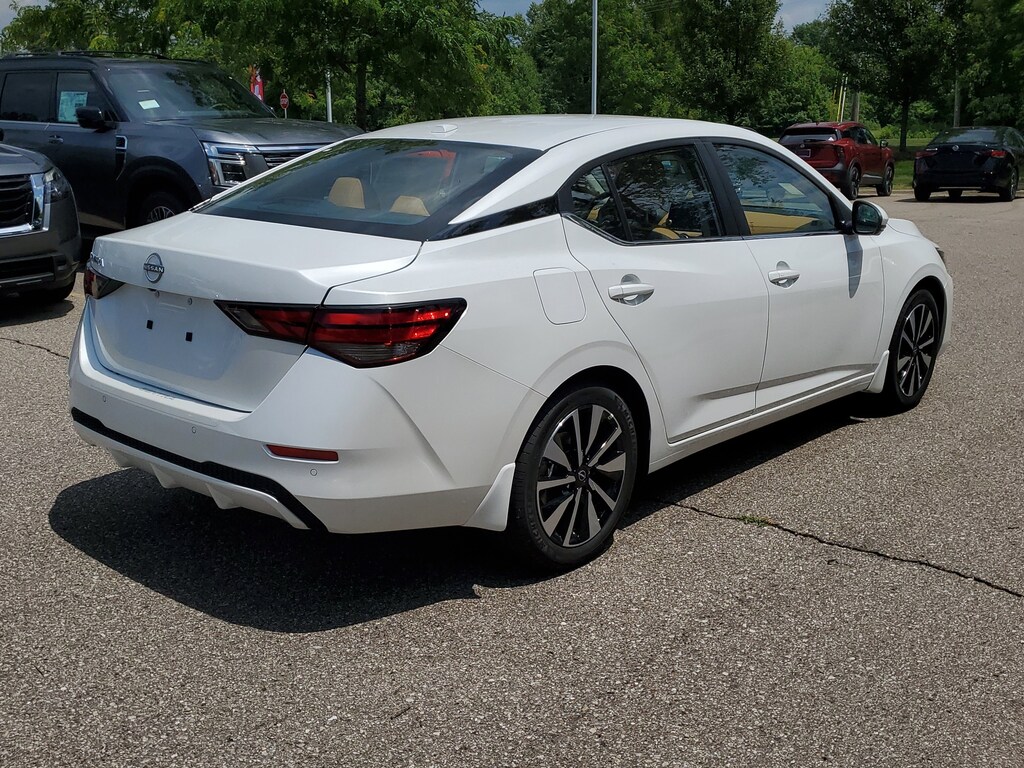 New 2025 Nissan Sentra SV Sedan