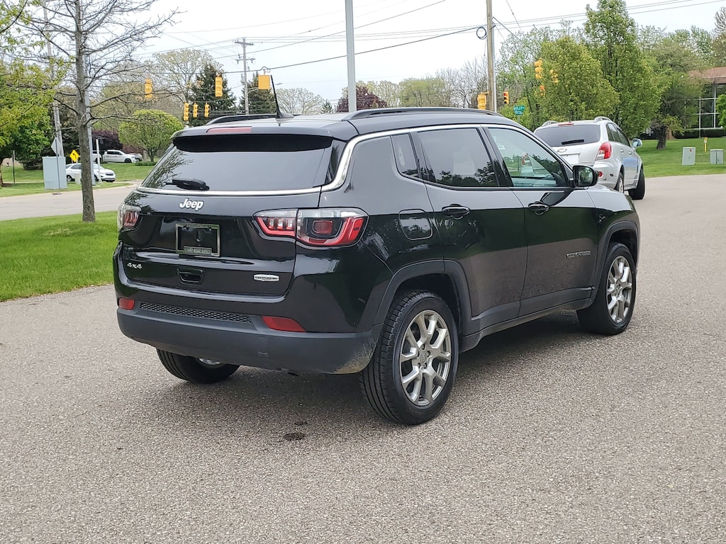 Used 2022 Jeep Compass Latitude Lux SUV