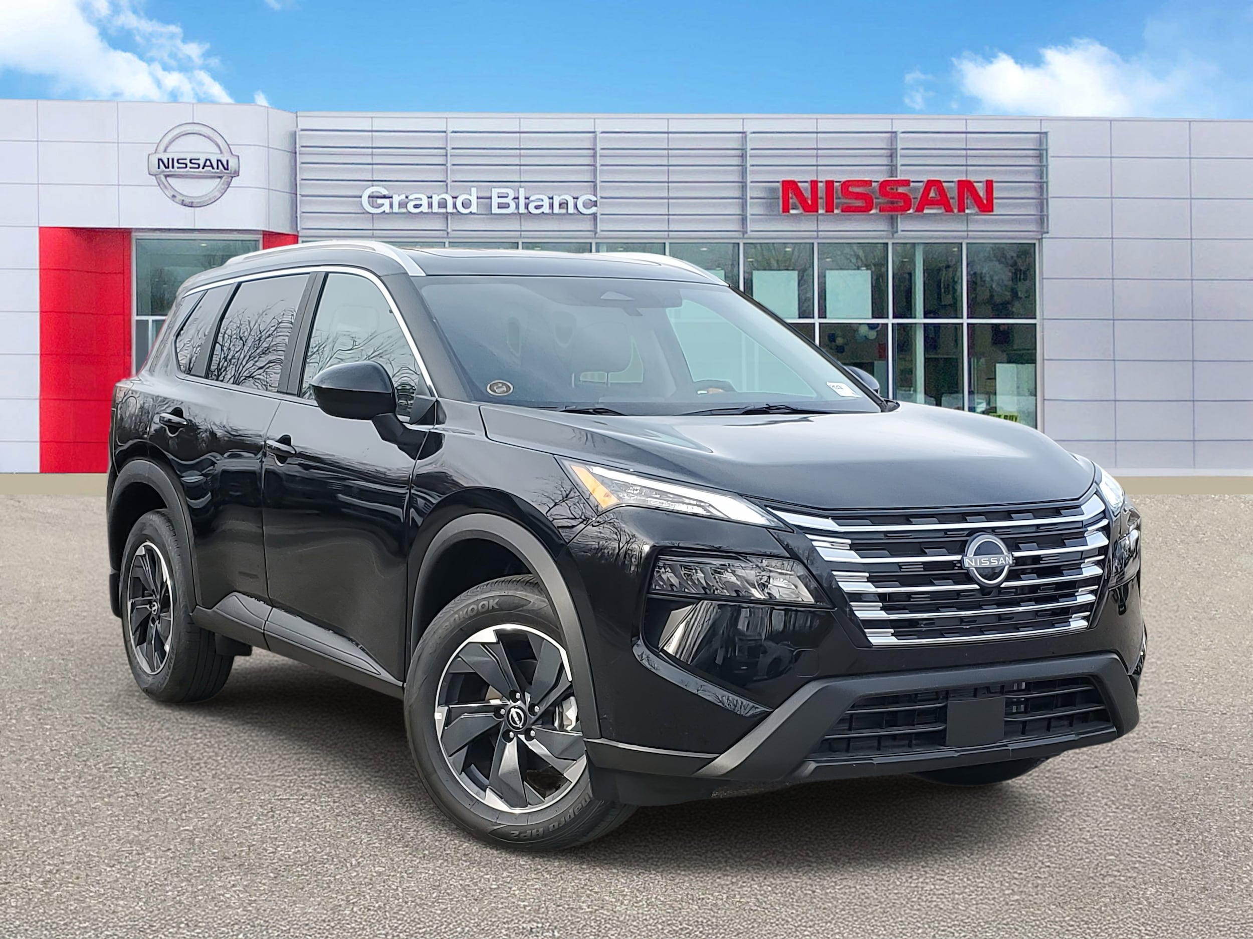 2026 Nissan Rogue SV's photo
