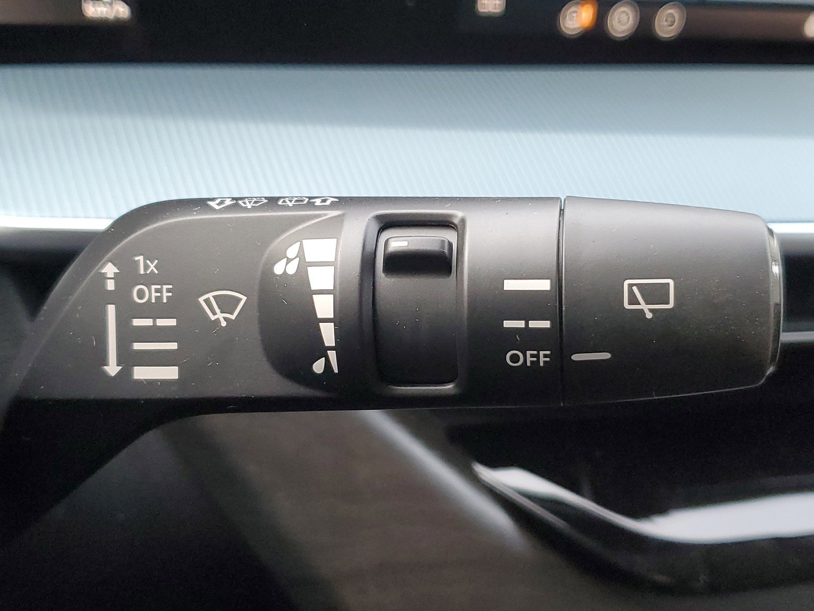 2025 Nissan Murano SL - Photo 13