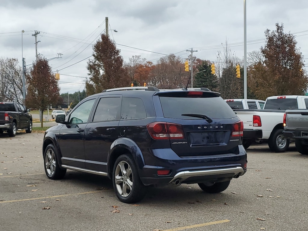 Used 2017 Dodge Journey Crossroad SUV