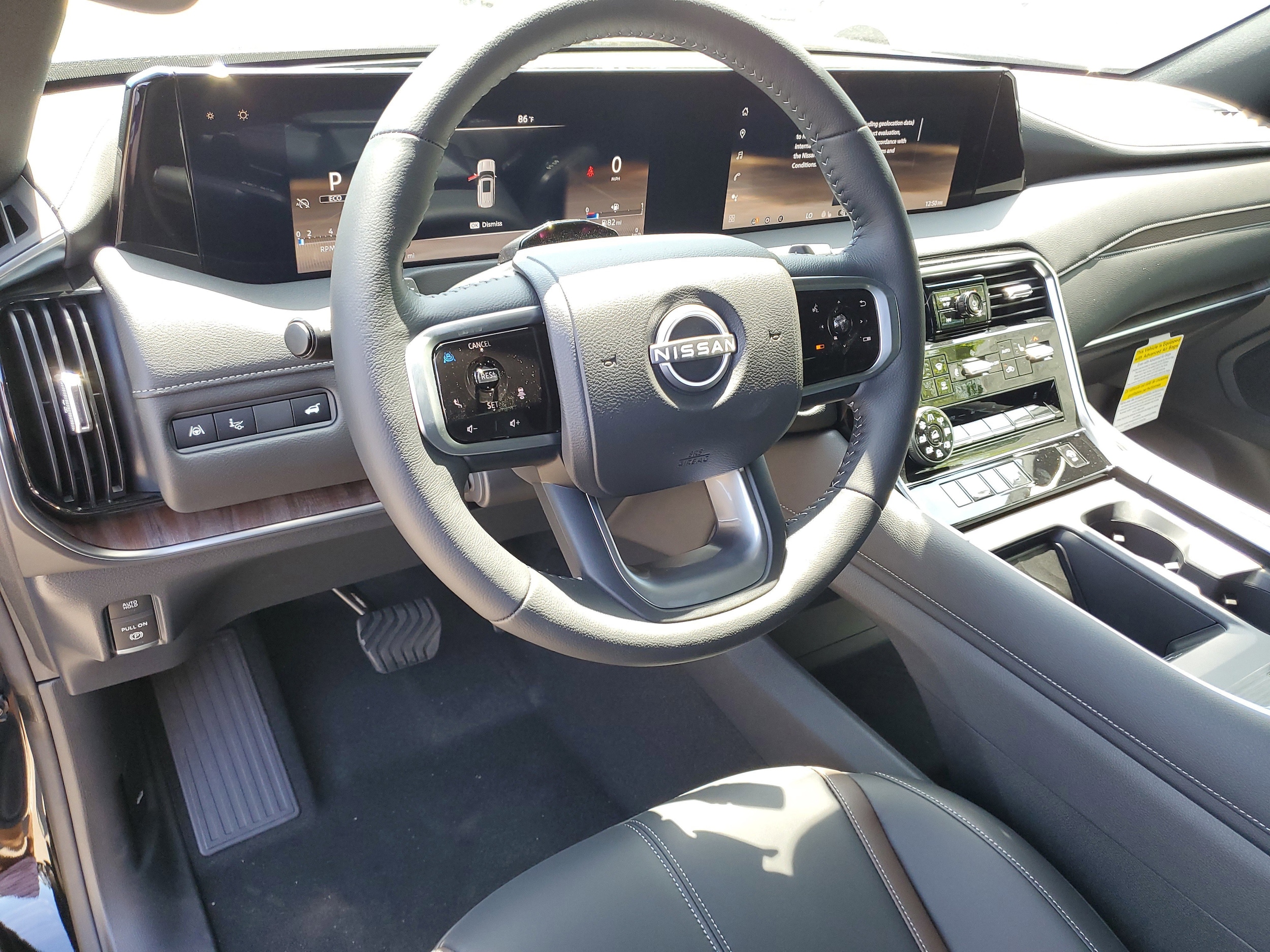 2025 Nissan Armada SL - Photo 7