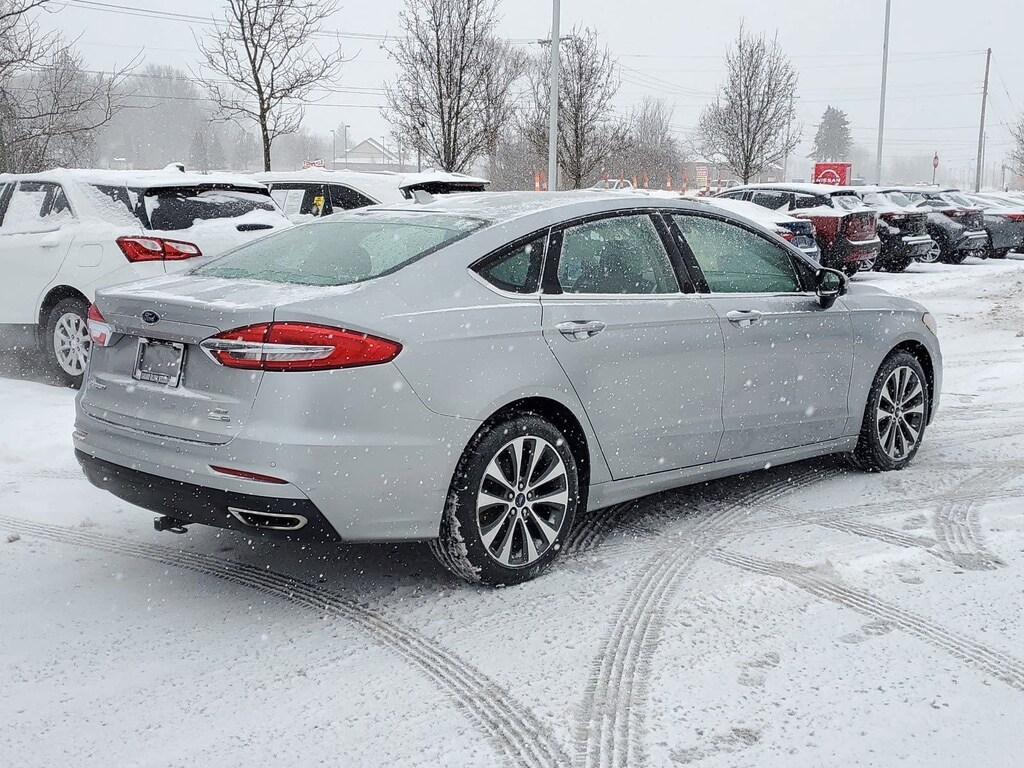 Used 2020 Ford Fusion SE Sedan