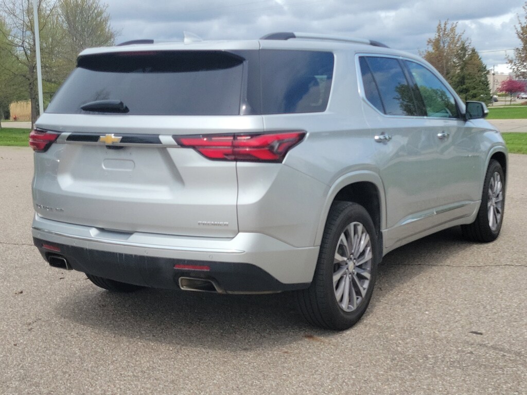 Used 2022 Chevrolet Traverse Premier SUV