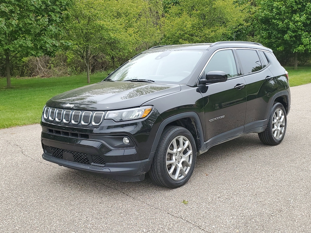 Used 2022 Jeep Compass Latitude Lux SUV